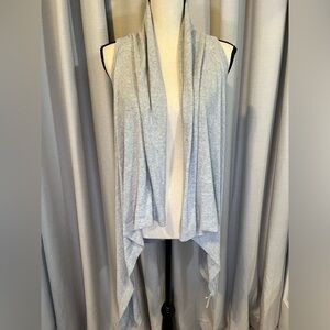 Women's Gray Hi-Lo Hem Cardigan